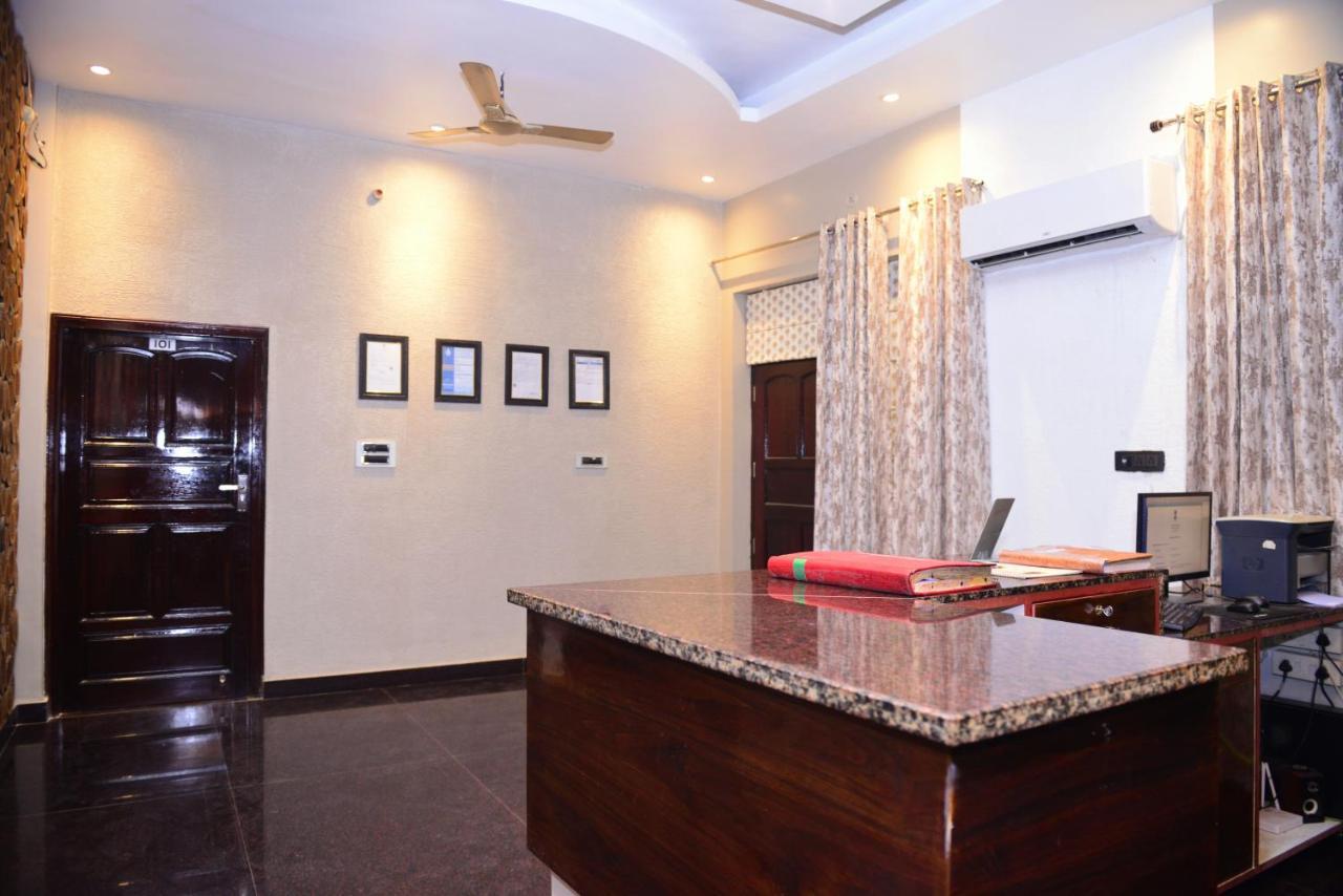 Signature Villa Sonipat Εξωτερικό φωτογραφία
